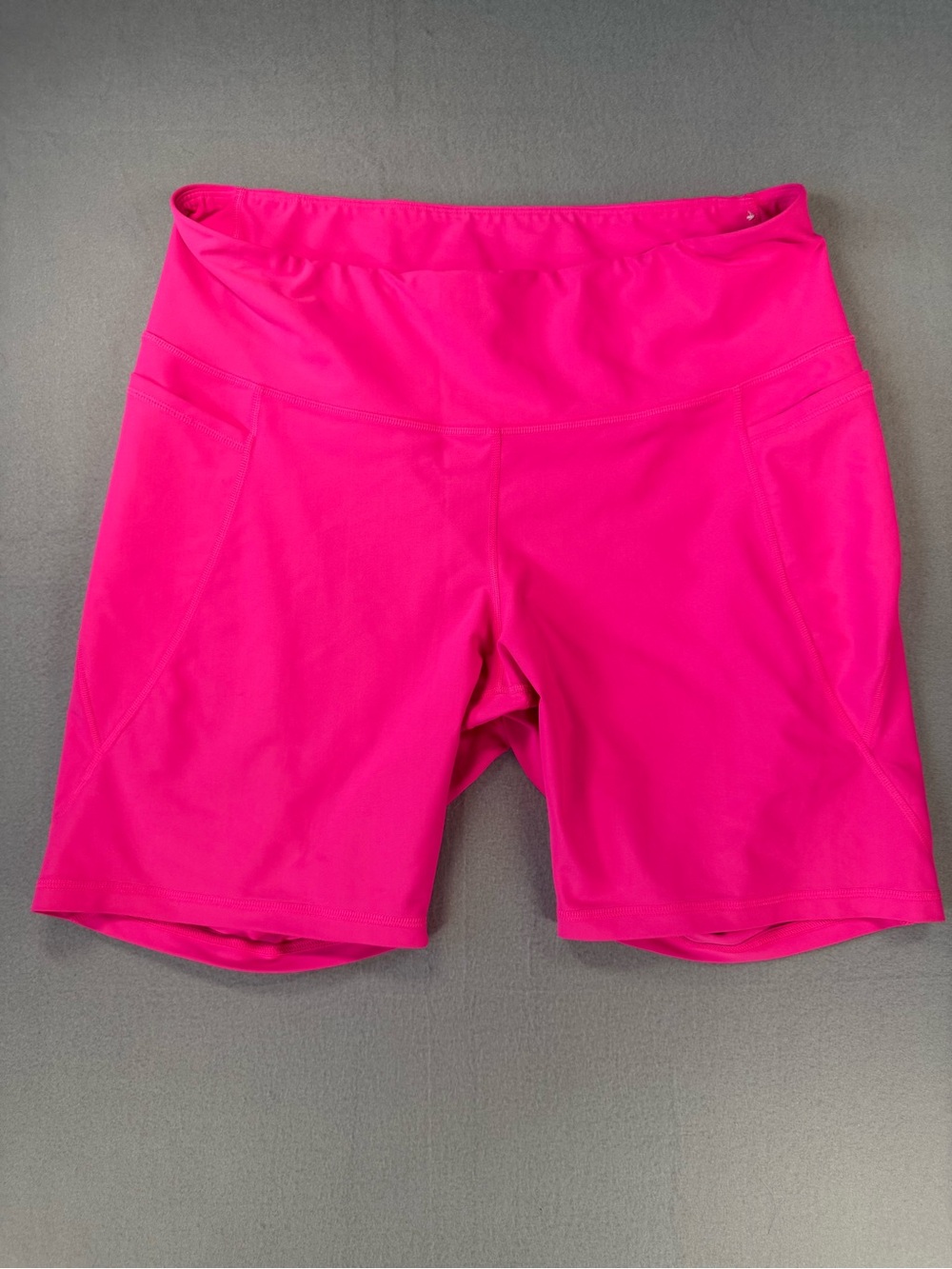 Old Navy Active Powersoft High-Waist Go Dry Bike Shorts - Bright Pink